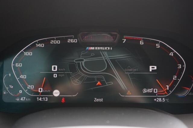 BMW 8-SERIE Coupé M850i xDrive High Executive | Audio Media Pack | BMW Personal CoPilot Pack | Adaptief M Onderstel Professional | Carbon fibre dak | Driving Assistant Professional