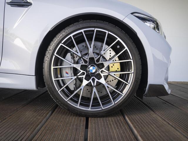 BMW M2 2 Serie Coupé Competition | M-Performance Carbon | 19'' | Comfort Access | Achteruitrijcamera | Schuif-/kanteldak | Stoelverwarming | Harman-Kardon | Remus Uitlaatsysteem