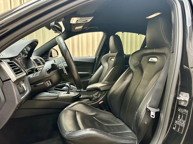 BMW M3 3-serie DCTA *Keramisch* BLACK EDITION / Carbon dak / HUD / Harman Kardon / Stuur/Stoelverwarming / Keyless / 19"M-velg
