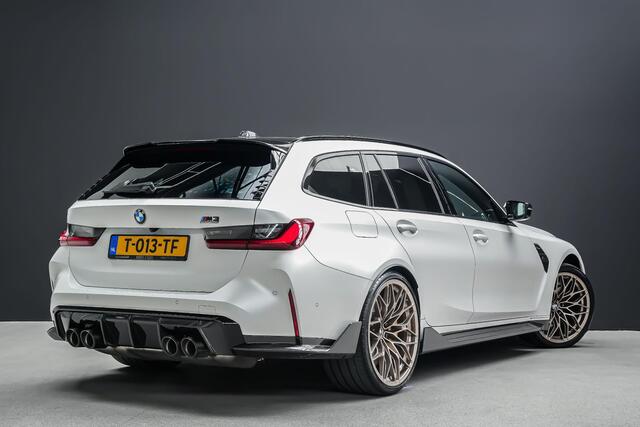 BMW M3 Touring xDrive Competition |incl BTW|Track Pack|M-Performance parts|Frozen White|Laser|21 inch Frozen Bronze velgen|eerste eigenaar|Nederlandse auto|keramische remmen|