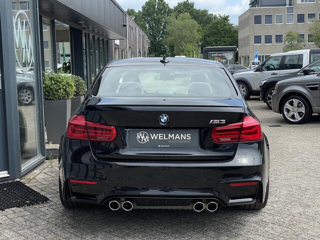 BMW M3 3-serie DCTA 431 pk Facelift | Carbon dak | 19 inch