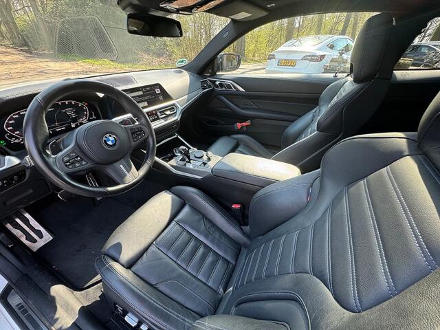 BMW M4 M440i xDrive High Executive M-pakket zwartsportleer,schuifdak,laserlicht