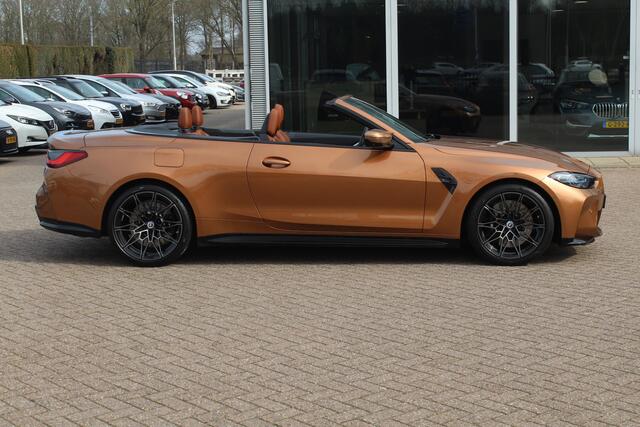 BMW M4 4-serie Cabrio xDrive Competition / Camera / Head-up / Carbon / Nekverwarming / H&K / Keyless / Stuurverwarming / ACC / DAB / Dodehoek / Windscherm