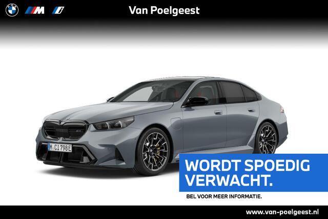 BMW M5 / Keramische remschijven / M Driver's Pack / Driving Assistant Professional