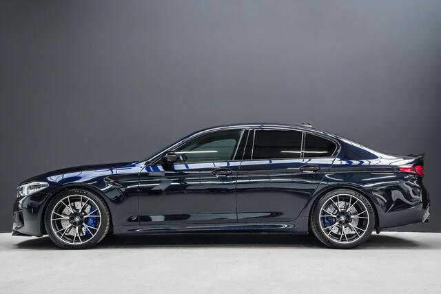 BMW M5 5-serie 625pk Competition xDrive |carbon dak|Bowers & Wilkins|soft close|360 camera|sportuitlaat|luxe lederen bekleding|memory|HUD|stoelverwarming en ventilatie|20"|elek. achterklep|