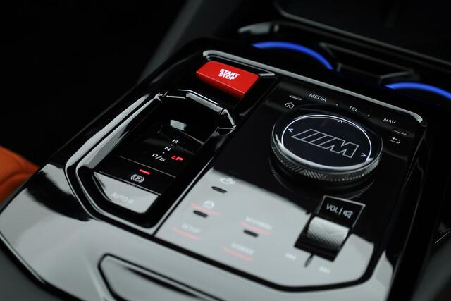 BMW M5 5-serie | Ultimate Pack | Keramisch | Carbon | Driving Assistant Pro. | B&W