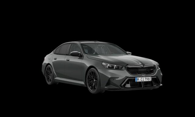 BMW M5 Limousine V8 M Hybrid, Akrapovic, M Performance, Sonderlackierung, carbon extr., tr.haak, B&W, 21", memory, stl.ventilatie, keyless, privacy