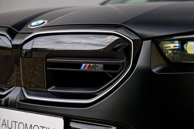 BMW M5 5-serie Touring Full option: M-Drivers's Pack, Panoramadak, Keramische remmen