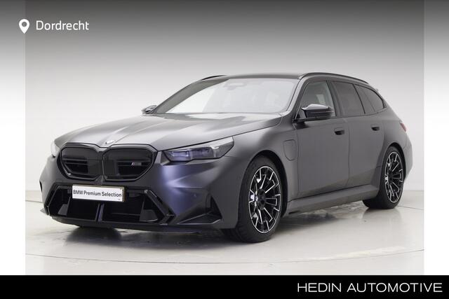 BMW M5 5-serie Touring Touring | Trekhaak | Panorama | Driving Assistant Pro | M-Driver's Pack | Comfort Pack | Carbon interieurlijsten | Marge
