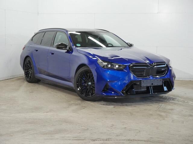 BMW M5 5-serie Touring Touring | Personal CoPilot | Bowers & Wilkins Surround Sound | Trekhaak | M Driver's Pack | Wordt verwacht