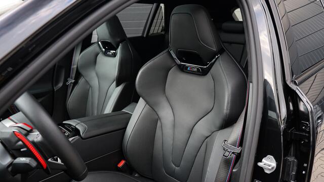 BMW M5 Touring | M Drivers Pack | Keramisch | Comfort Pack | Trekhaak | Carbon | Panoramadak | Head-up