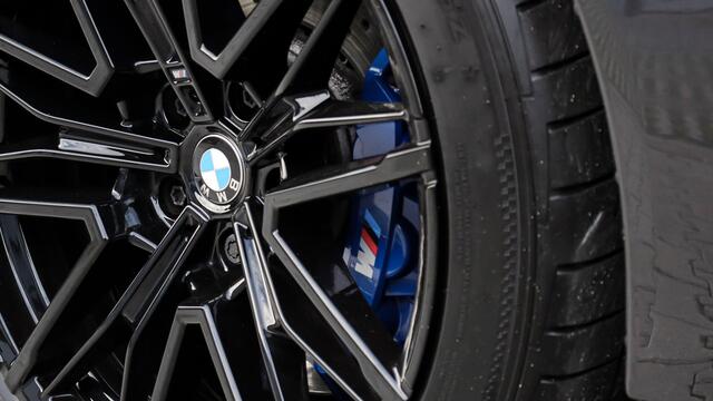 BMW M5 Sedan | Carbon Pack | Stoelventilatie | Comfort Pack | Bowers & Wilkins | Head-up