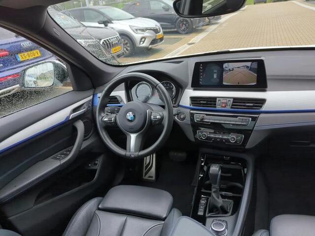 BMW X1 xDrive25e eDrive High Exe M-pakket Panodak Leer Elek. Stoelen trekhaak NL Auto