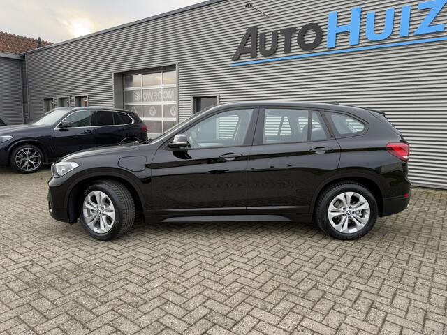 BMW X1 xDrive25e Executive LED Achteruitrijcamera Stoelverwarming