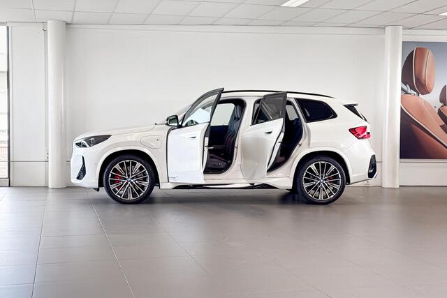 BMW X1 xDrive30e | M Sport | Glazen Panoramadak | Harman Kardon | Trekhaak |