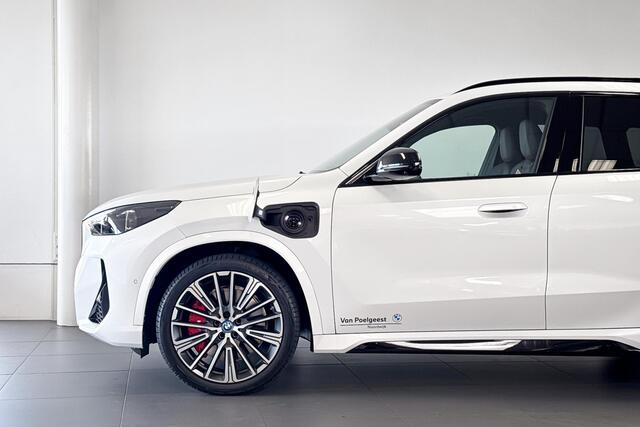 BMW X1 xDrive30e | M Sport | Glazen Panoramadak | Harman Kardon | Trekhaak |