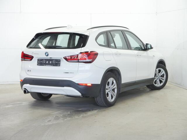 BMW X1 xDrive25e | Park ass. | Trekhaak | Camera |