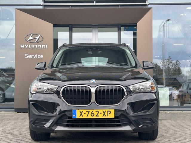 BMW X1 sDrive18i Business Edition Plus Leder