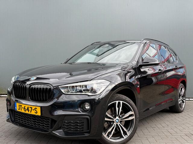 BMW X1 BWJ 2016 xDrive25i 232 PK M-High Executive AUTOMAAT TREKHAAK / STUUR & STOEL VERW. / LEDER / ELEKTR. MEMORY STOELEN / NAVI / CLIMA / CRUISE / LMV / PDC / BI-XENON / CAMERA