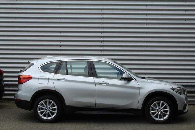 BMW X1 sDrive18i 141pk AUTOMAAT NL-Auto NAP 74.942km Clima Cruise Navi Camera HUD Keyless El. Klep 17"LMV