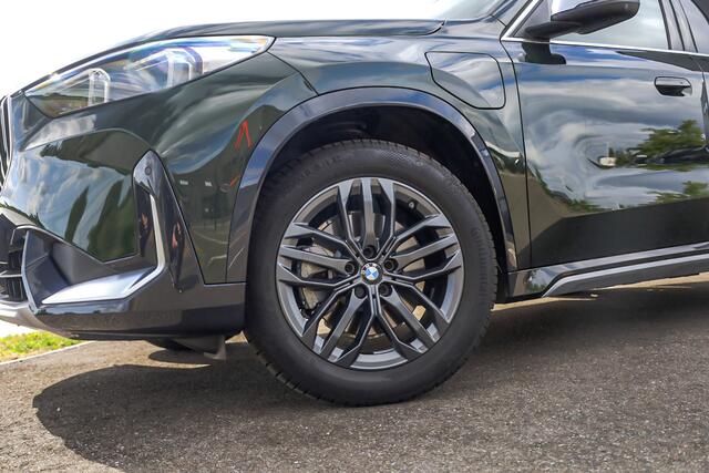 BMW X1 xDrive25e High Executive Trekhaak l Adapt. Cruise l Adapt. LED l Head-Up l Stoelverwarming l Head-Up l Elek. Stoelen l Verwarmd stuurwiel l