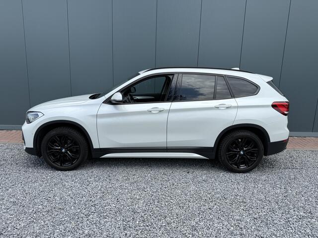BMW X1 s-Drive18i 140pk High Executive