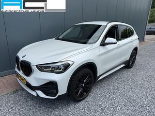 bmw-x1-s-drive18i-140pk-high-execut