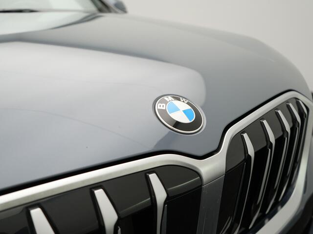 BMW X1 sDrive18i M-Sport |Leder Alcantara Sportstoelen | Navigatie | Cruise Control | Camera | Park Asist