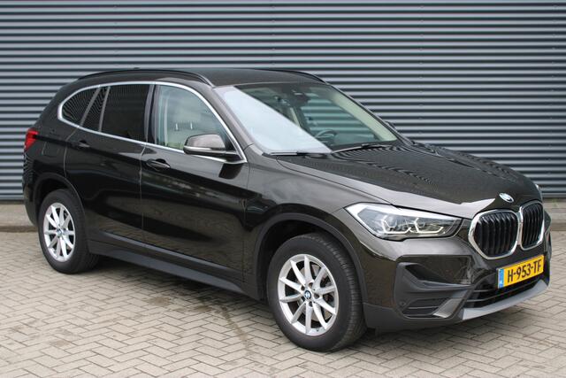 BMW X1 sDrive20i 192PK Executive Leer Full-Led Camera Navigatie
