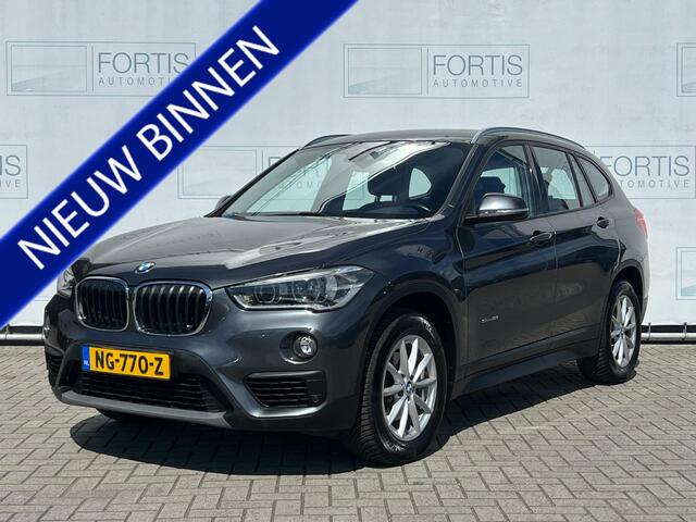 BMW X1 sDrive18i Centennial High Executive NL AUTO | CAMERA | STOELVERW | NAVI | TREKHAAK |