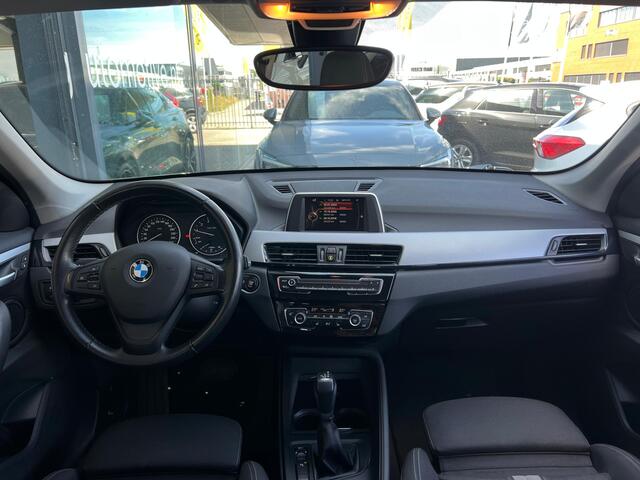 BMW X1 sDrive18i Centennial High Executive NL AUTO | CAMERA | STOELVERW | NAVI | TREKHAAK |
