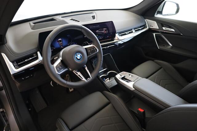 BMW X1 xDrive25e M Sportpakket Pro | Innovation Pack | Travel Pack | Driving Assistant Plus