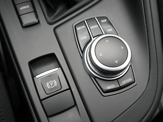 BMW X1 xDrive25e Executive Plug In Hybrid 221pk PHEV | Cruise Control | Keyless | Verwarmde stoelen | Camera |