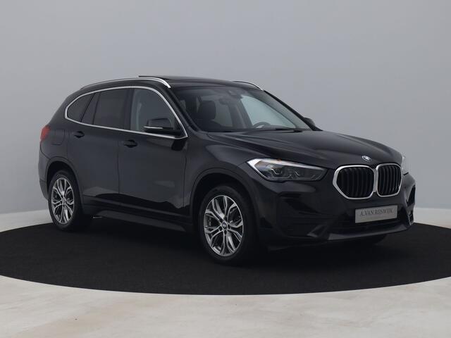 BMW X1 sDrive18i Business Edition | PANO | CAMERA | NAVI