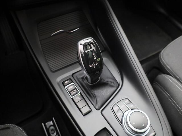 BMW X1 sDrive18i Business Edition | PANO | CAMERA | NAVI