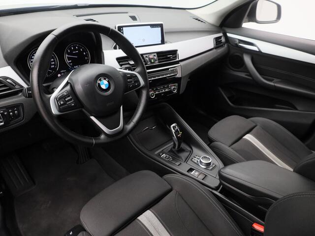 BMW X1 sDrive18i Business Edition | PANO | CAMERA | NAVI