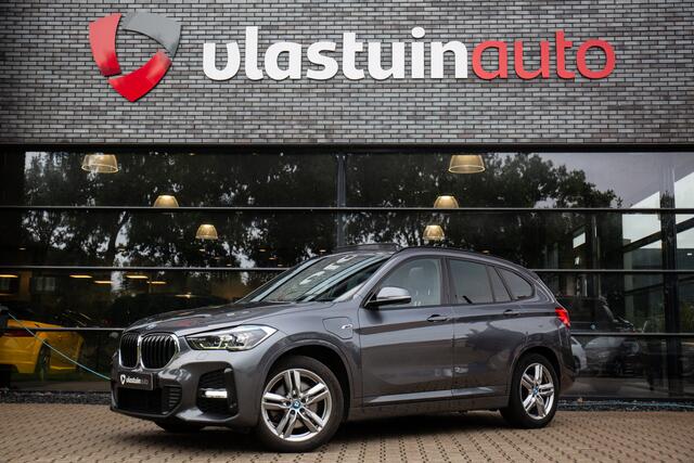 BMW X1 xDrive25e High Executive M-Sport , Pano, HUD, Keyless, Adap. Cruise, Trekhaak,