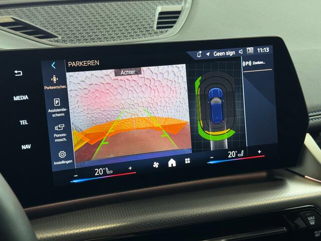 BMW X1 XDRIVE 25E M-SPORT LED ELEK.KLEP NAVI STOELVERW M-SHADOW LINE CARPLAY/ANDROID ZWARTE.HEMEL PHEV PLUG IN HYBRID AWD 4X4 4WD