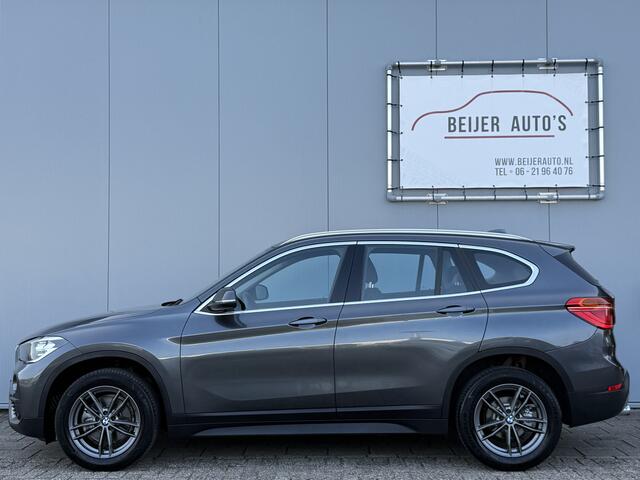 BMW X1 sDrive18i High Executive Navi/Trekhaak/Bluetooth.