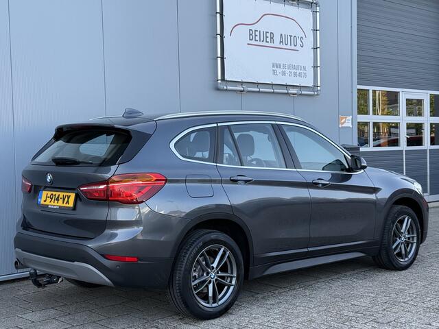 BMW X1 sDrive18i High Executive Navi/Trekhaak/Bluetooth.
