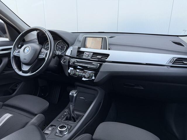 BMW X1 sDrive18i High Executive Navi/Trekhaak/Bluetooth.