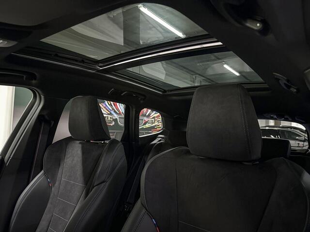 BMW X1 sDrive20i | M-Sport Pro | Travel Pack | Innovation Pack | Comfort Pack | Driving Assistant Plus | Harman/Kardon | Panoramadak | Comfort Access | Trekhaak