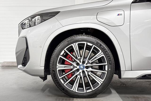 BMW X1 xDrive30e | M-Sport Pro | Travel Pack | Innovation Pack | Comfort Pack | Driving Assistant Professional | Harman/kardon | Panoramadak | Comfort Access | Trekhaak