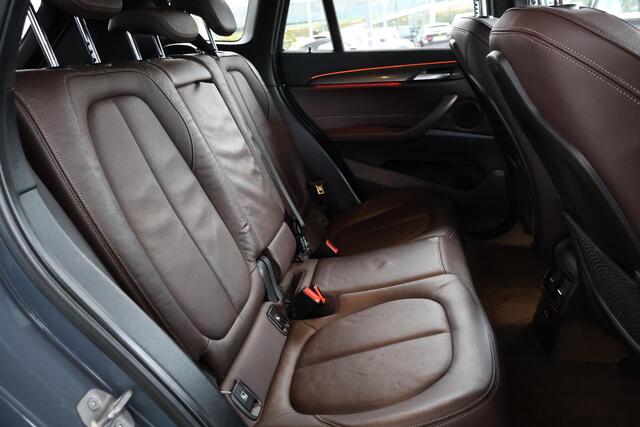 BMW X1 sDrive20i | High Executive | Parking Pack | xLine