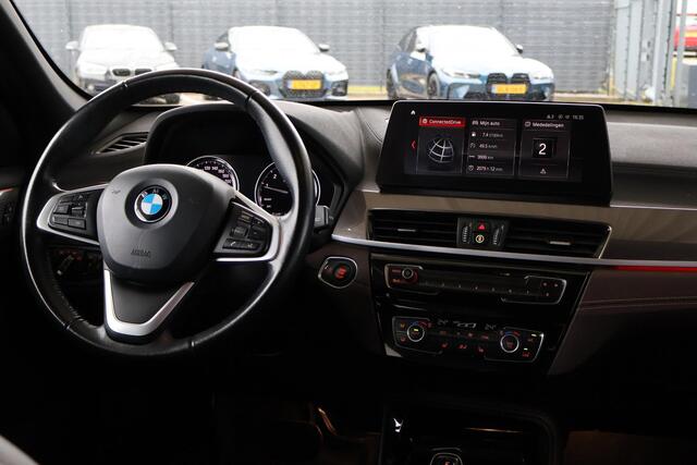 BMW X1 sDrive20i | High Executive | Parking Pack | xLine