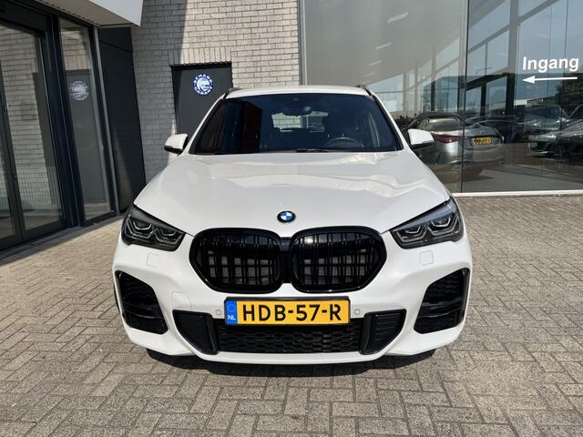 BMW X1 xDrive25e High Exec. | M-Sport | Navi | Stoelverwarming