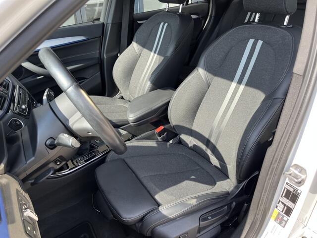 BMW X1 xDrive25e High Exec. | M-Sport | Navi | Stoelverwarming