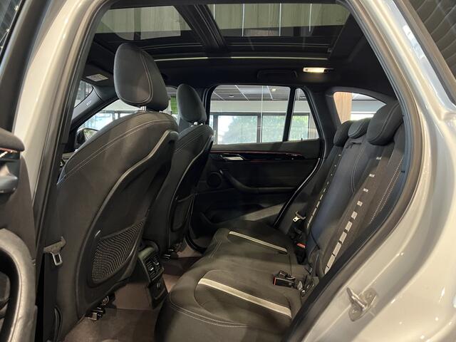 BMW X1 sDrive18i Panorama | Navigatie | Stoelverwarming | Zeer nette auto