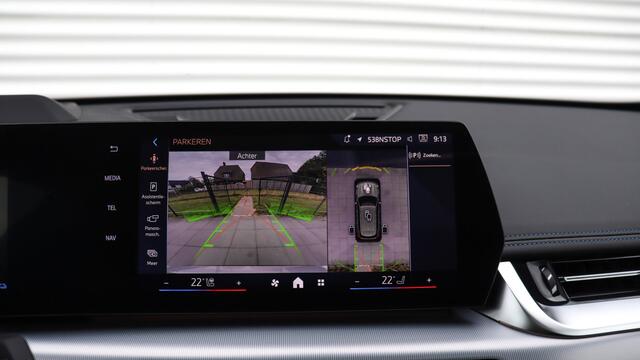 BMW X1 xDrive30e M-Sport | Head-up | Panoramadak | Trekhaak | Stuurwielverwarming | Comfort Access