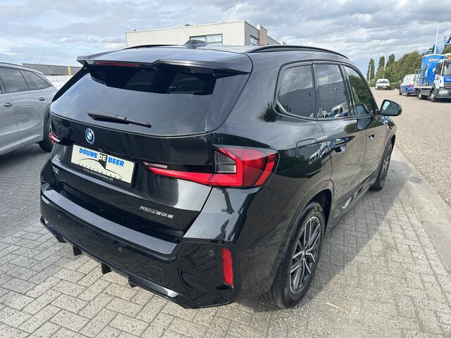 BMW X1 xDrive30e M Sport Pano-Dak | Adapt. Cruise | 360-Camera | Keyless | HUD |